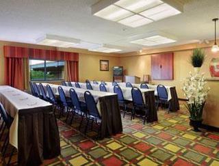 Days Inn Mesa Country Club Экстерьер фото